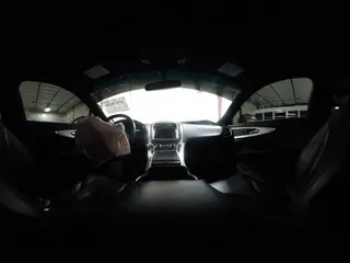 2016 Lincoln MKX Premiere with VIN 2LMTJ6JR4GBL75053, listed as a IAAI auction lot 41020450 with 120,930 mi miles. Bid and sale history available at carsss.com. Image 18.