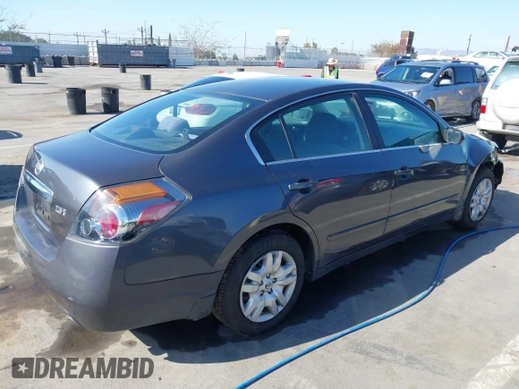 2010 Nissan Altima 2.5 S with VIN 1N4AL2AP4AN407526, listed as a IAAI auction lot 42023930 with 117,628 mi miles. Bid and sale history available at carsss.com. Image 4.