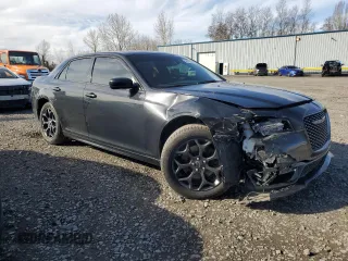 2019 Chrysler 300 with VIN 2C3CCAGG4KH659215, listed as a Copart auction lot 48037065 with 77,829 mi miles and Salvage Title. Bid and sale history available at carsss.com. Image 4.