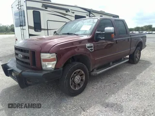 2010 Ford F-250 XL с VIN 1FTSW2B56AEA83417, выставлен на аукционе IAAI как лот 42425571 с пробегом Не указан миль и . История ставок и продаж доступна на DreamBid. Изображение 2.