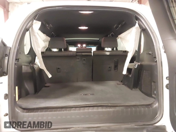 2021 Lexus GX 460 Premium with VIN JTJAM7BX3M5273371, listed as a IAAI auction lot 42362569 with 62,302 mi miles and . Bid and sale history available at DreamBid. Image 18.