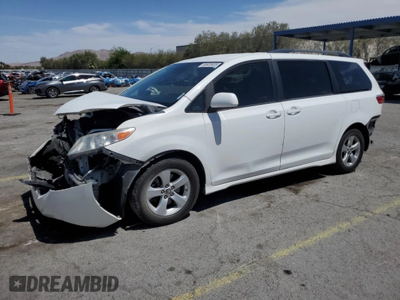 2018 Toyota Sienna LE Auto Access Seat with VIN 5TDKZ3DC4JS920443, listed as a Copart auction lot 58935935 with 128,045 mi miles and Salvage title. Bid and sale history available at DreamBid. Image 1.