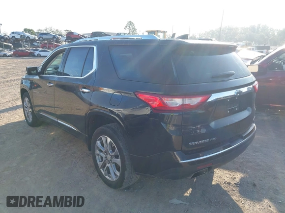 2021 Chevrolet Traverse Premier with VIN 1GNEVKKW8MJ227805, listed as a IAAI auction lot 41491736 with 30,323 mi miles. Bid and sale history available at carsss.com. Image 3.