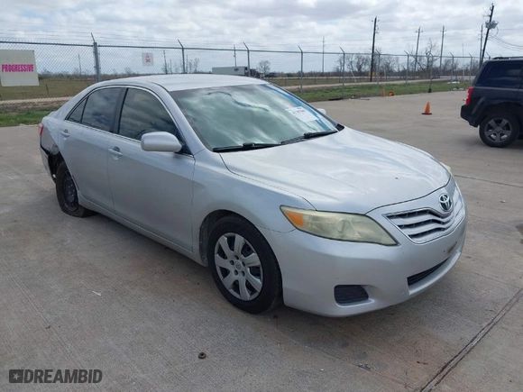 2010 Toyota Camry with VIN 4T1BF3EK2AU078627, listed as a IAAI auction lot 41787909 with 118,621 mi miles. Bid and sale history available at carsss.com. Image 1.