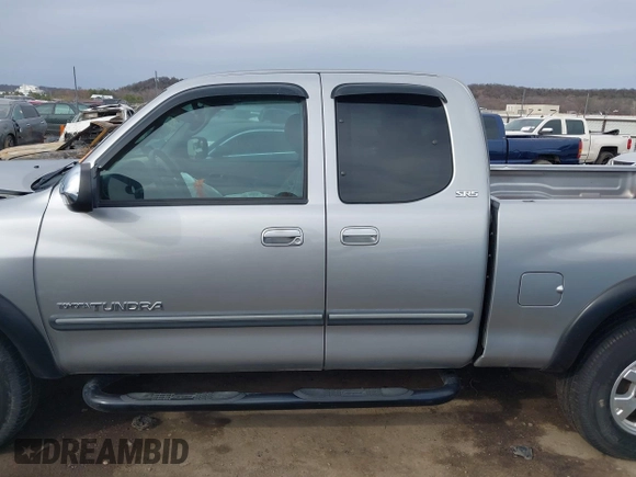 2006 Toyota Tundra SR5 with VIN 5TBRU34176S462165, listed as a IAAI auction lot 41694983 with 254,282 mi miles and . Bid and sale history available at DreamBid. Image 14.