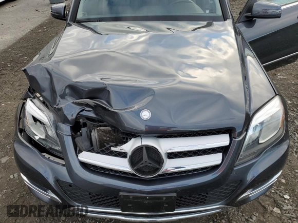2013 Mercedes-Benz GLK 350 with VIN WDCGG8JB5DG147298, listed as a Copart auction lot 75923374 with 92,446 mi miles and Salvage Title. Bid and sale history available at DreamBid. Image 12.