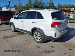 2014 Kia Sorento EX with VIN 5XYKUDA71EG497108, listed as a IAAI auction lot 41886850 with 192,120 mi miles. Bid and sale history available at carsss.com. Image 3.