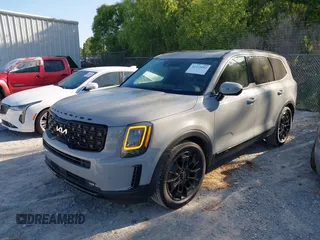 2022 Kia Telluride SX z VIN 5XYP5DHC0NG212114, wystawiony jako IAAI lot #42115082 z przebiegiem 67 071 mil mil oraz . Historia ofert i sprzedaży dostępna na DreamBid. Obrazek 6.