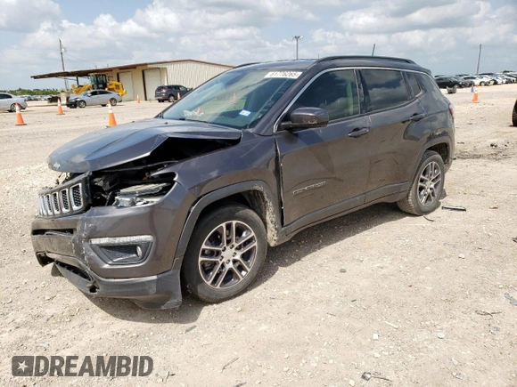2019 Jeep Compass Latitude с VIN 3C4NJCBBXKT726442, выставлен на аукционе Copart как лот 61776265 с пробегом 63 934 миль миль и Списание • Salvage title. История ставок и продаж доступна на DreamBid. Изображение 1.