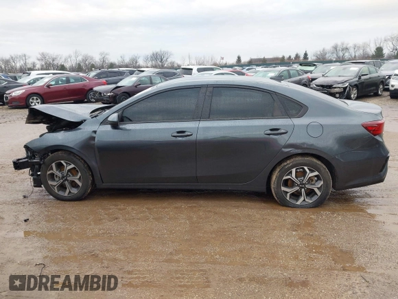 2020 Kia Forte LXS with VIN 3KPF24AD0LE197566, listed as a IAAI auction lot 41666704 with 114,737 mi miles. Bid and sale history available at carsss.com. Image 14.