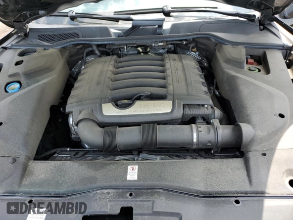 2018 Porsche Cayenne with VIN WP1AA2A27JKA06735, listed as a Copart auction lot 59016435 with 96,559 mi miles and Salvage title. Bid and sale history available at DreamBid. Image 12.