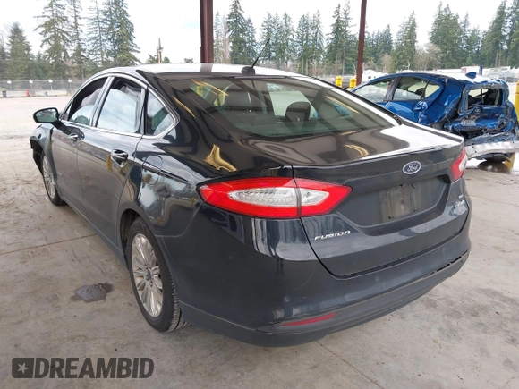 2016 Ford Fusion SE Hybrid with VIN 3FA6P0LU1GR106980, listed as a IAAI auction lot 41895379 with 200,226 mi miles. Bid and sale history available at carsss.com. Image 3.