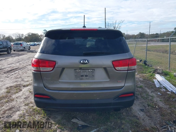 2018 Kia Sorento LX with VIN 5XYPG4A39JG385841, listed as a IAAI auction lot 41420471 with 1 mi miles. Bid and sale history available at carsss.com. Image 16.