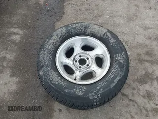 1999 Ford Explorer XLT z VIN 1FMZU35P1XZB05795, wystawiony jako IAAI lot #41692715 z przebiegiem 95 149 mil mil oraz . Historia ofert i sprzedaży dostępna na DreamBid. Obrazek 12.