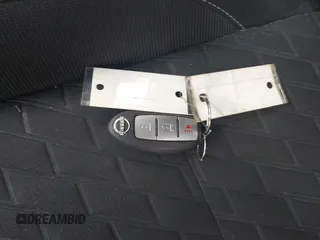 2022 Nissan Kicks S z VIN 3N1CP5BV1NL519098, wystawiony jako IAAI lot #42511407 z przebiegiem 41 610 mil mil oraz . Historia ofert i sprzedaży dostępna na DreamBid. Obrazek 11.