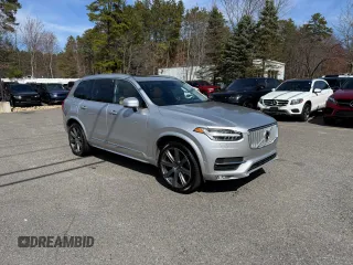 2016 Volvo XC90 T6 Inscription with VIN YV4A22PL0G1037674, listed as a Copart auction lot 51749095 with 177,202 mi miles and Clean Title. Bid and sale history available at carsss.com. Image 1.