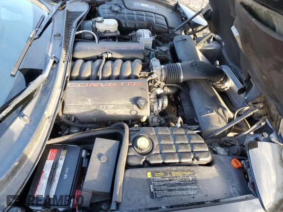 2003 Chevrolet Corvette with VIN 1G1YY32G535134462, listed as a Copart auction lot 84108394 with Not Provided miles and Salvage Title. Bid and sale history available at carsss.com. Image 13.