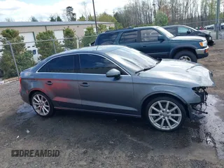 2015 Audi A3 Premium Plus z VIN WAUCJGFF4F1078134, wystawiony jako IAAI lot #41909858 z przebiegiem 92 413 mil mil oraz . Historia ofert i sprzedaży dostępna na DreamBid. Obrazek 14.
