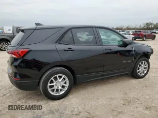 2024 Chevrolet Equinox LS with VIN 3GNAX5EGXRL290483, listed as a Copart auction lot 88916035 with 5,100 mi miles and Clean Title. Bid and sale history available at carsss.com. Image 3.