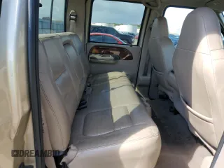 2001 Ford Super Duty F-250 XL with VIN 1FTNW20S81EA81948, listed as a Copart auction lot 49008325 with 211,966 mi miles and Salvage Title. Bid and sale history available at carsss.com. Image 10.