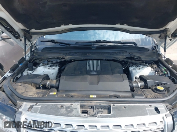 2016 Land Rover Range Rover HSE with VIN SALGS2VF9GA267314, listed as a IAAI auction lot 42548531 with 145,364 mi miles and . Bid and sale history available at DreamBid. Image 10.