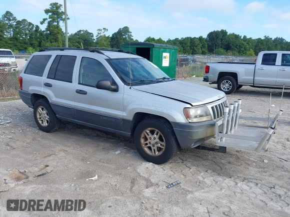 2004 Jeep Grand Cherokee Laredo z VIN 1J4GW48S94C372798, wystawiony jako IAAI lot #42812536 z przebiegiem 113 960 mil mil oraz . Historia ofert i sprzedaży dostępna na DreamBid. Obrazek 1.