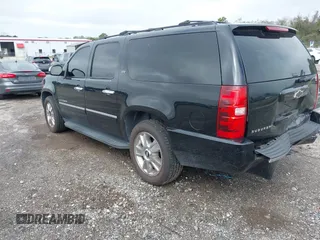 2010 Chevrolet Suburban LTZ with VIN 1GNUCKE02AR220449, listed as a IAAI auction lot 41665749 with 264,447 mi miles and . Bid and sale history available at DreamBid. Image 3.