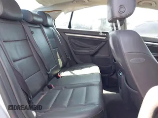 2005 Volkswagen Jetta 2.5 with VIN 3VWSG71K35M628391, listed as a IAAI auction lot 42302550 with 143,565 mi miles and . Bid and sale history available at DreamBid. Image 8.