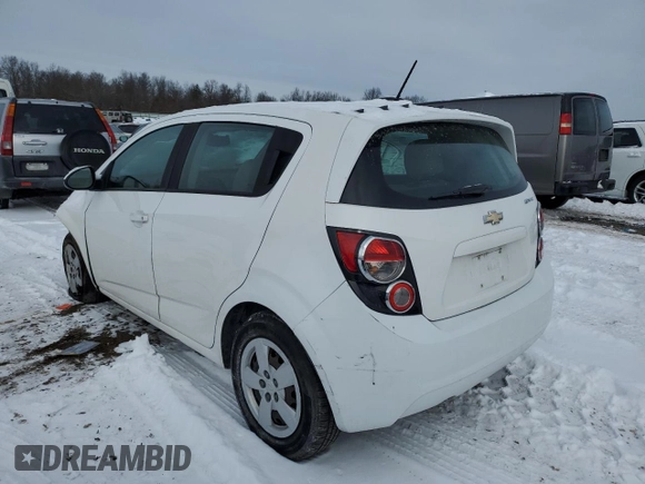 2016 Chevrolet Sonic LS z VIN 1G1JA6SH6G4105225, wystawiony jako Copart lot #89131055 z przebiegiem 112 365 mil mil oraz Szkoda całkowita • Salvage title. Historia ofert i sprzedaży dostępna na DreamBid. Obrazek 2.
