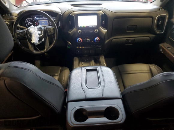 2021 GMC Sierra 1500 Denali z VIN 1GTU9FET0MZ410425, wystawiony jako Copart lot #52823795 z przebiegiem 47 222 mil mil oraz Szkoda całkowita • Salvage title. Historia ofert i sprzedaży dostępna na DreamBid. Obrazek 8.