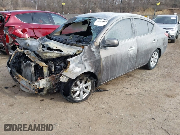 2012 Nissan Versa SL with VIN 3N1CN7AP2CL811697, listed as a IAAI auction lot 41813804 with 1 mi miles. Bid and sale history available at carsss.com. Image 2.
