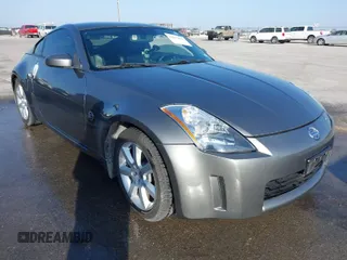 2003 Nissan 350Z Touring with VIN JN1AZ34E73T004666, listed as a IAAI auction lot 41877847 with 260,867 mi miles. Bid and sale history available at carsss.com. Image 1.