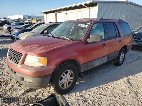 2004 Ford Expedition Special Service with VIN 1FMPU16L34LB10549, listed as a Copart auction lot 44750135 with 207,241 mi miles and Salvage Title. Bid and sale history available at carsss.com. Image 1.