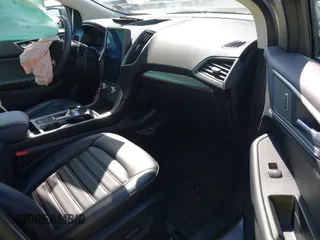 2022 Ford Edge SEL z VIN 2FMPK4J91NBA64868, wystawiony jako IAAI lot #38954615 z przebiegiem 33 911 mil mil oraz . Historia ofert i sprzedaży dostępna na DreamBid. Obrazek 5.