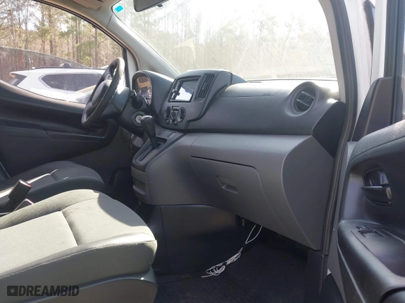 2015 Chevrolet City Express Cargo Van LT with VIN 3N63M0ZN8FK725439, listed as a IAAI auction lot 41645467 with 1 mi miles. Bid and sale history available at carsss.com. Image 5.