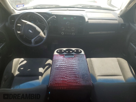 2013 Chevrolet Silverado 1500 LT with VIN 3GCPCSE04DG203551, listed as a Copart auction lot 80787474 with 211,558 mi miles and Salvage Title. Bid and sale history available at DreamBid. Image 8.