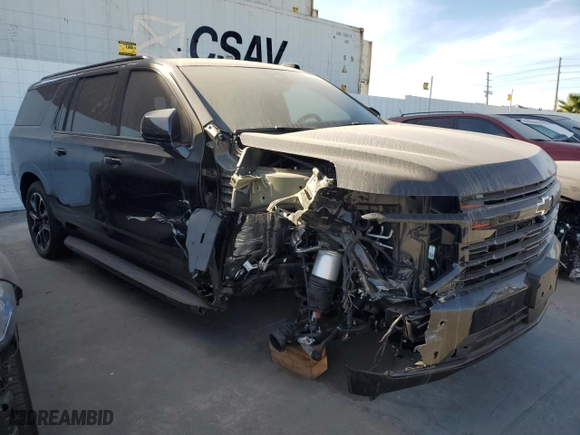 2025 Chevrolet Suburban RST with VIN 1GNS6ERL1SR112782, listed as a Copart auction lot 86405104 with 1,235 mi miles and Salvage Title. Bid and sale history available at carsss.com. Image 4.
