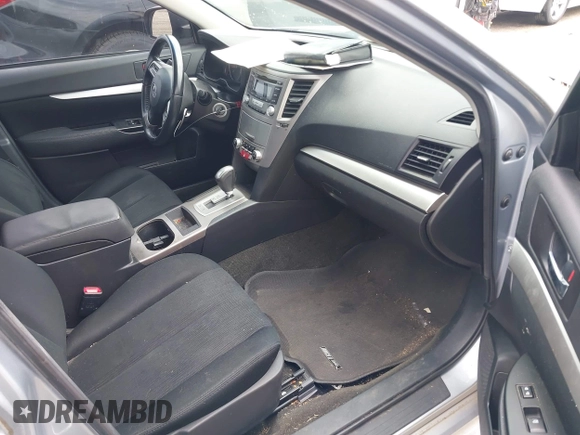 2013 Subaru Legacy Premium z VIN 4S3BMBB6XD3048054, wystawiony jako IAAI lot #42312274 z przebiegiem 202 317 mil mil oraz . Historia ofert i sprzedaży dostępna na DreamBid. Obrazek 5.