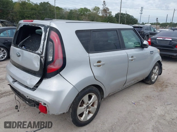 2018 Kia Soul with VIN KNDJN2A27J7507715, listed as a IAAI auction lot 40880062 with Not Provided miles and . Bid and sale history available at DreamBid. Image 4.