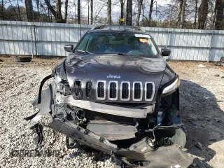 2017 Jeep Cherokee Limited with VIN 1C4PJLDB6HW572014, listed as a Copart auction lot 48350605 with 156,963 mi miles and Salvage Title. Bid and sale history available at carsss.com. Image 5.