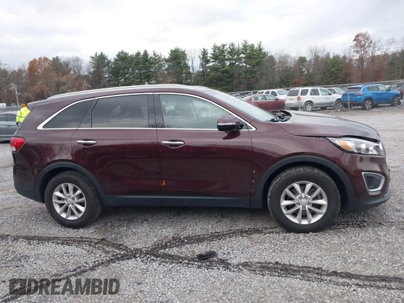 2017 Kia Sorento LX with VIN 5XYPG4A34HG298603, listed as a IAAI auction lot 40730804 with 89,819 mi miles. Bid and sale history available at carsss.com. Image 13.
