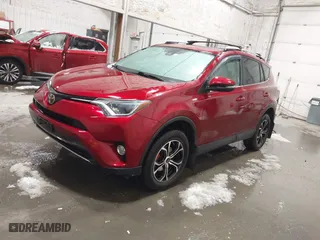 2018 Toyota RAV4 XLE with VIN 2T3RFREV7JW725929, listed as a IAAI auction lot 41736052 with 49,138 mi miles. Bid and sale history available at carsss.com. Image 17.