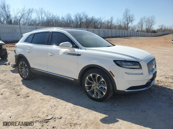 2021 Lincoln Nautilus Reserve with VIN 2LMPJ8K93MBL14221, listed as a Copart auction lot 43411994 with 46,251 mi miles. Bid and sale history available at carsss.com. Image 4.