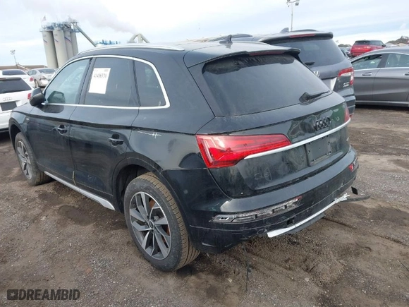 2023 Audi Q5 S line Premium Plus with VIN WA1EAAFY6P2008831, listed as a IAAI auction lot 41488330 with 25,032 mi miles. Bid and sale history available at carsss.com. Image 3.