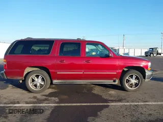 2002 Chevrolet Suburban LT with VIN 1GNFK16T92J186217, listed as a IAAI auction lot 41446083 with 199,849 mi miles. Bid and sale history available at carsss.com. Image 13.
