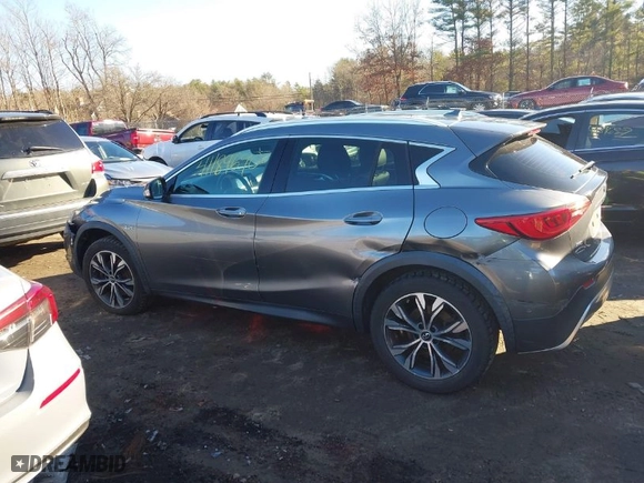 2017 Infiniti QX30 Premium with VIN SJKCH5CR0HA022712, listed as a IAAI auction lot 41189690 with NaN miles. Bid and sale history available at carsss.com. Image 14.