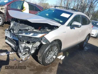 2021 Toyota Venza LE with VIN JTEAAAAH7MJ080369, listed as a IAAI auction lot 41749643 with 39,847 mi miles and . Bid and sale history available at carsss.com. Image 2.