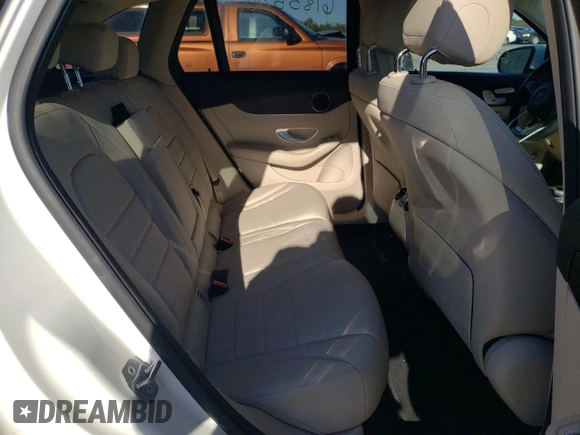 2019 Mercedes-Benz GLC with VIN WDC0G4KB0KV180047, listed as a Copart auction lot 61835712 with 67,235 mi miles. Bid and sale history available at carsss.com. Image 6.