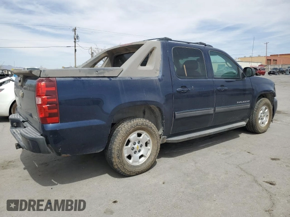 2011 Chevrolet Avalanche LS with VIN 3GNMCEE0XBG226650, listed as a Copart auction lot 51014435 with 230,760 mi miles and Clean Title. Bid and sale history available at carsss.com. Image 3.
