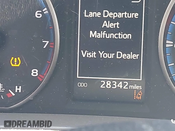 2018 Toyota RAV4 LE with VIN 2T3ZFREV6JW483845, listed as a IAAI auction lot 41289219 with 28,342 mi miles. Bid and sale history available at carsss.com. Image 16.